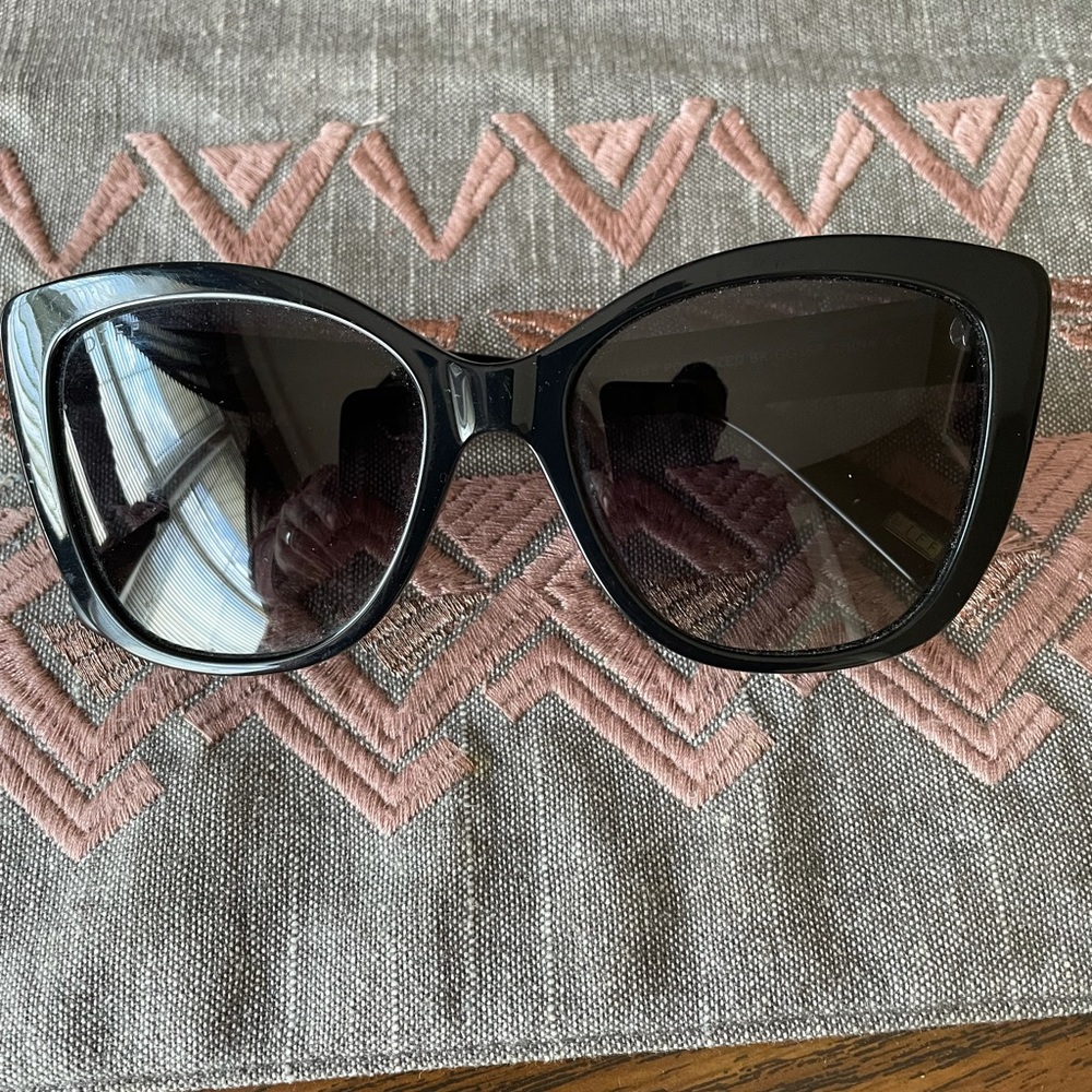 Diff sunglasses